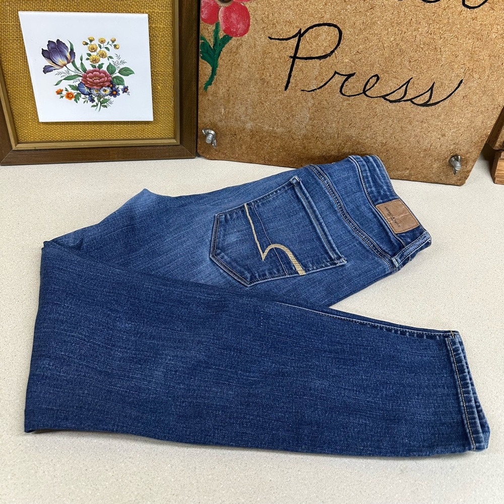 American Eagle Outfitters Dark Blue Straight Leg Jeans